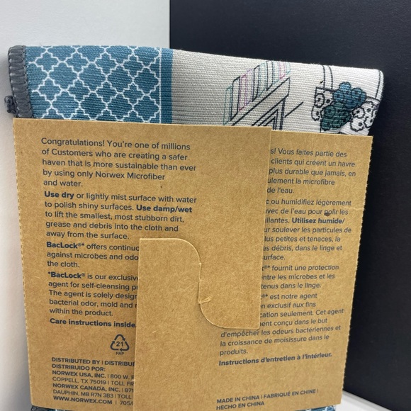 NORWEX MICROFIBER WINDOW CLOTH WINDOW'S PATTERN 17.72 X 17.72 NEW - Picture 3 of 12